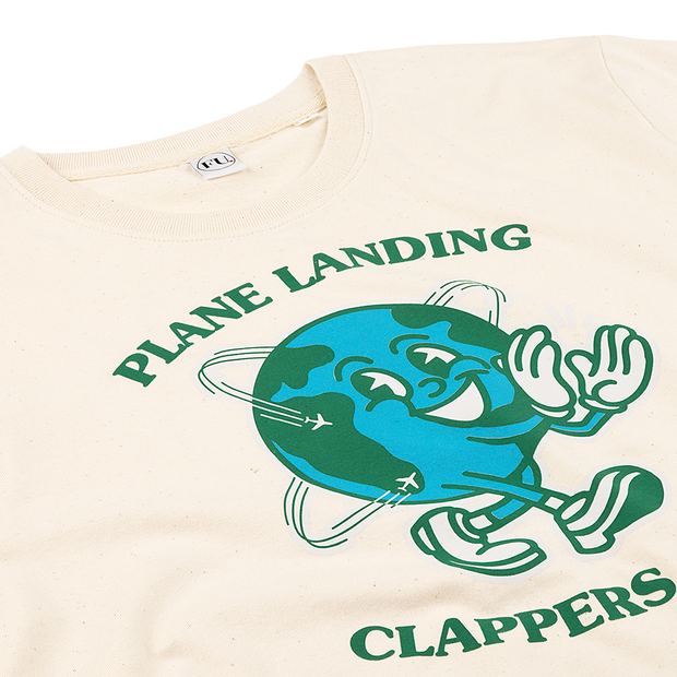 Plane Landing Clappers Club - Offwhite organic tshirt